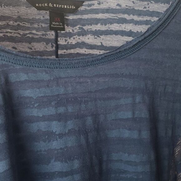 Rock and Republic Top - Picture 7 of 8